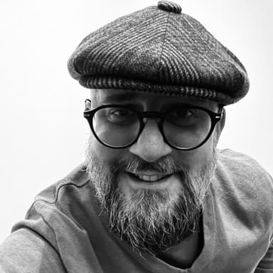 Dušan Maksimovski